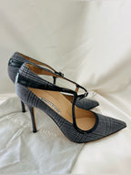 Authentic Manolo Blahnik “Mistery” Plaid T-Strap Pointed Toe Pumps