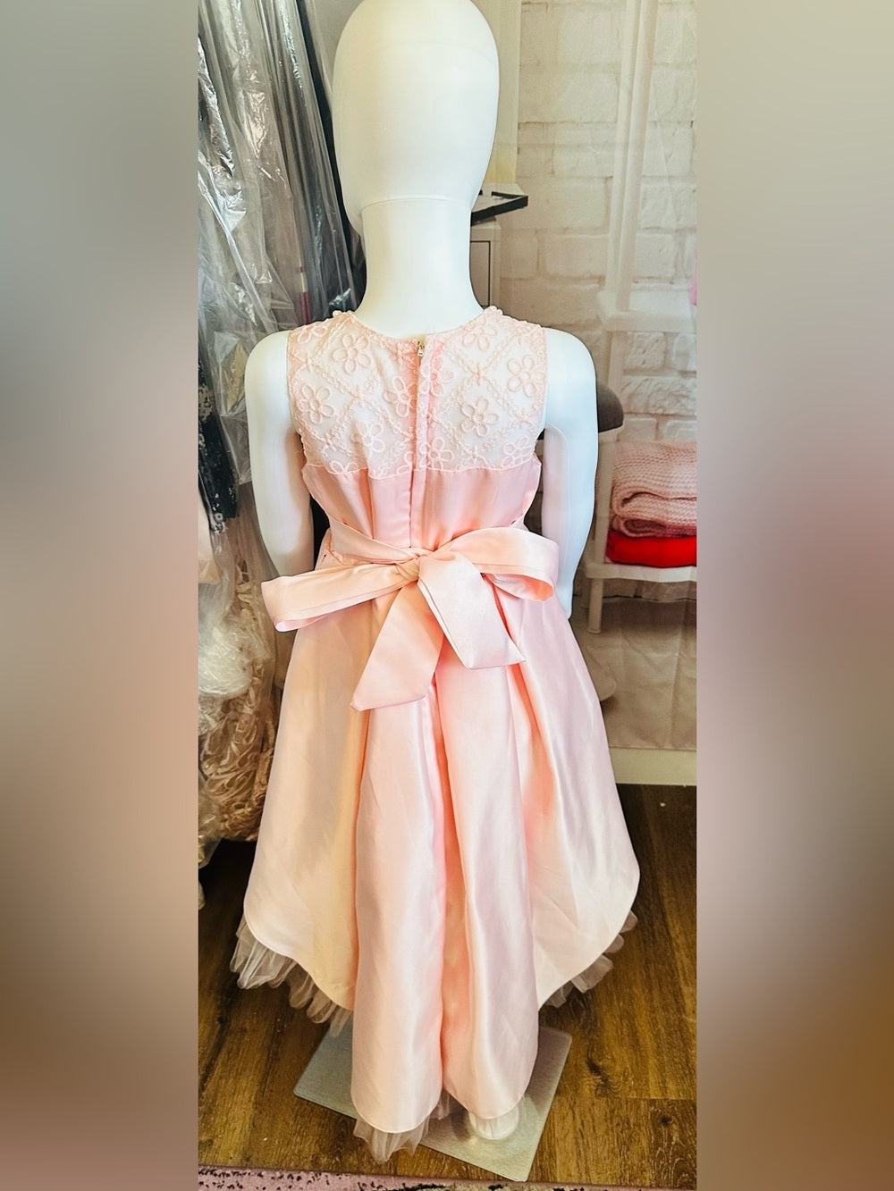 Pink Pleated Dress Rhinestones with Floral Lace Botice
