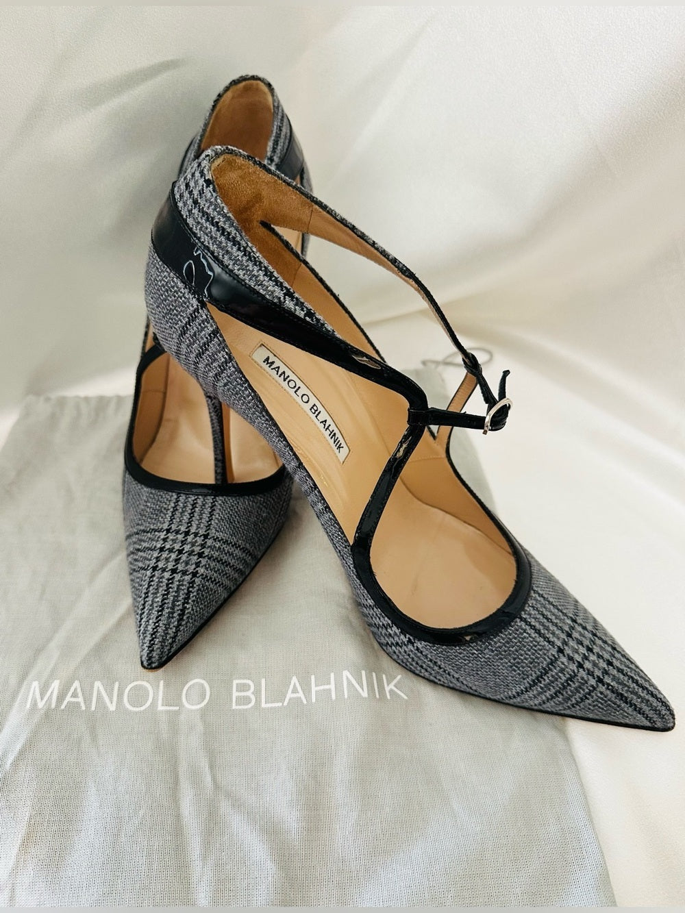 Authentic Manolo Blahnik “Mistery” Plaid T-Strap Pointed Toe Pumps