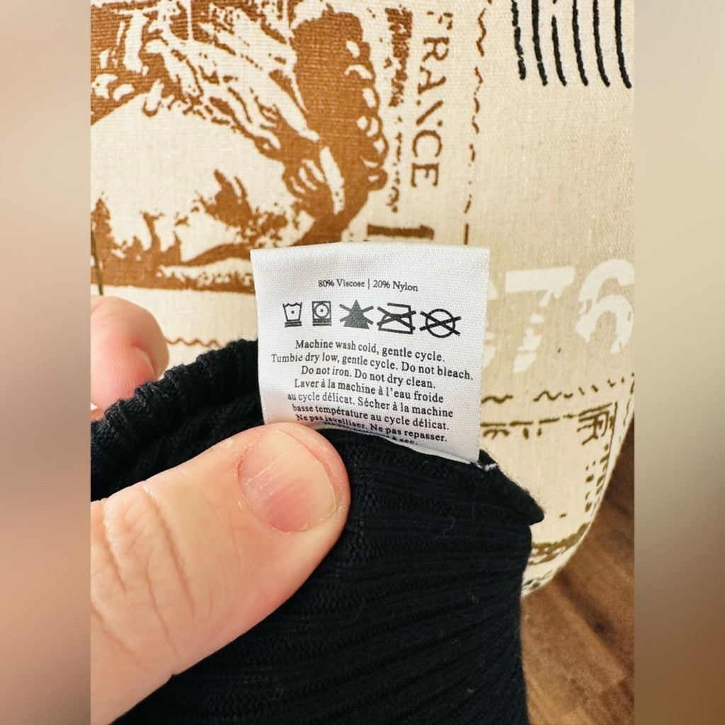 Kindred Bravely Black Ribbed Crew Neck Sweater