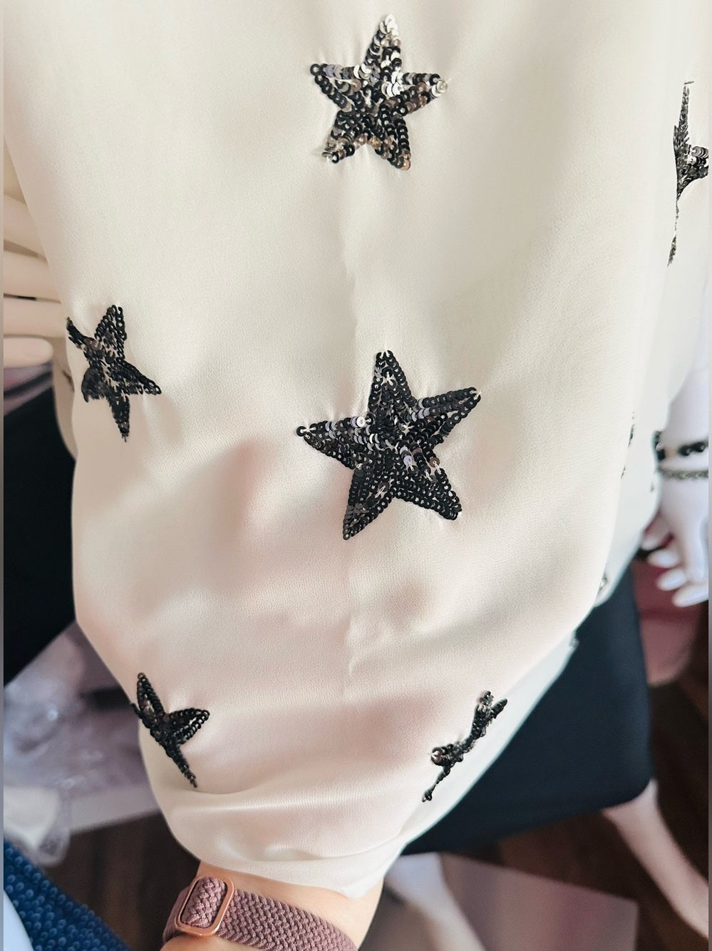 Two by Vince Camuto White Star Sequin Camisole