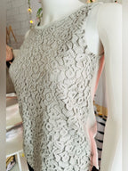 LOFT Petite Gray Floral Lace Sleeveless Tank Top