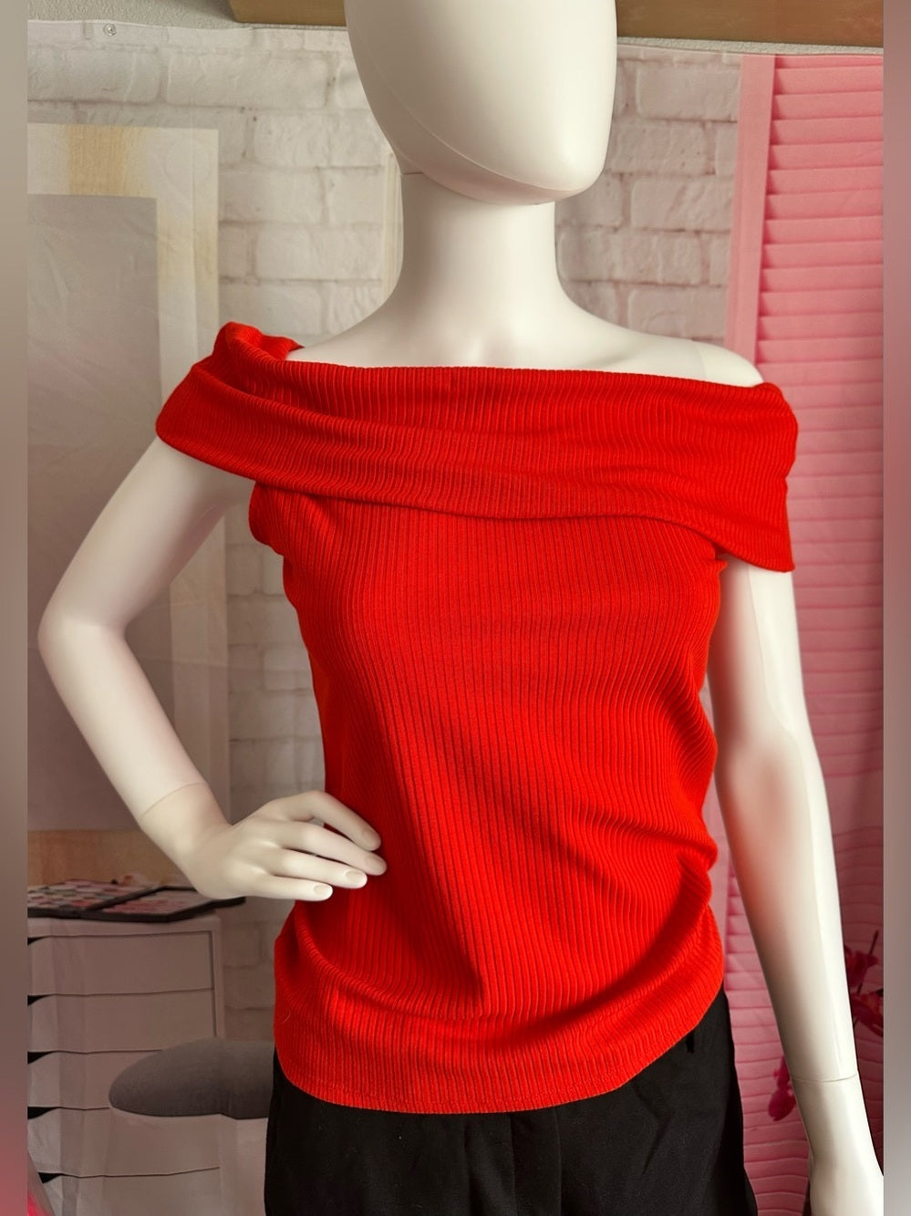 a new day Off-the-Shoulder Ribbed Sweater Top in Bright Red