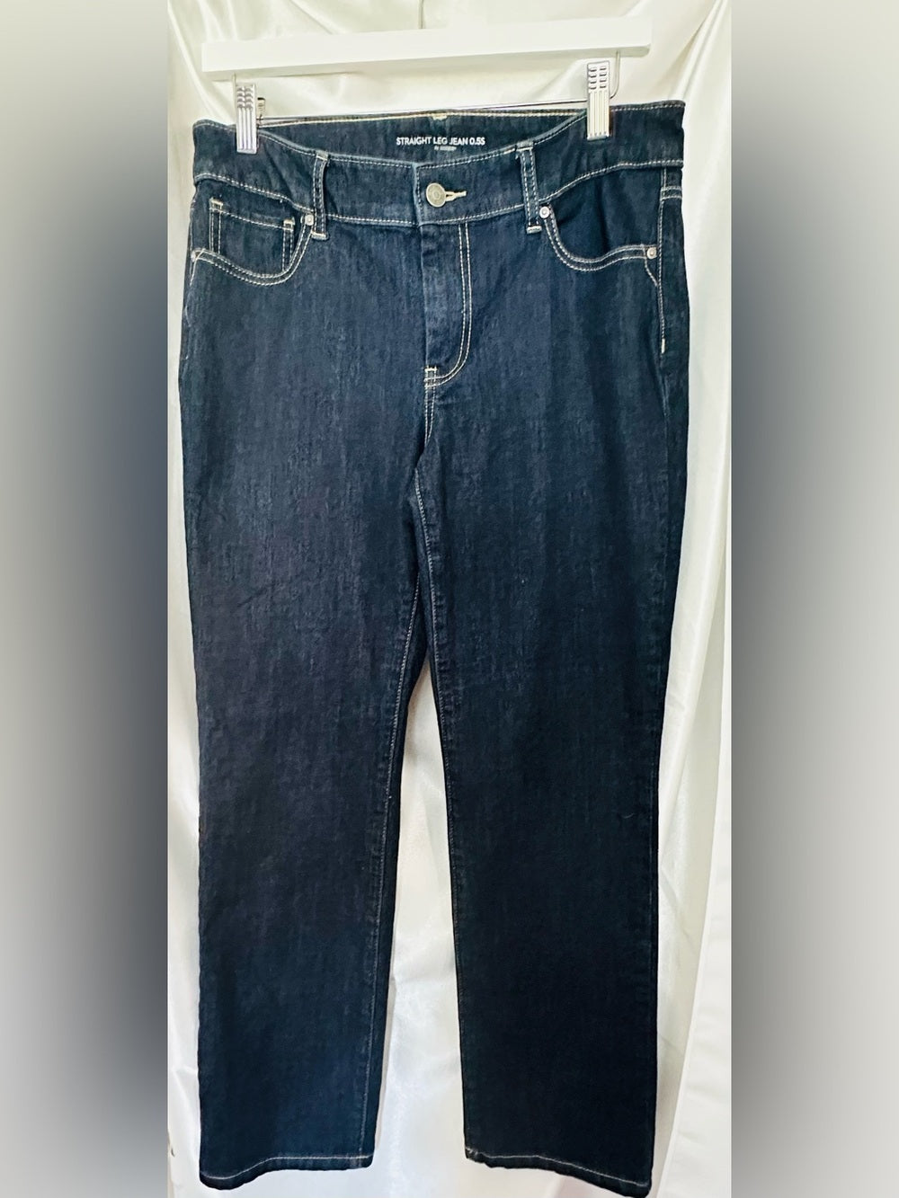 Chico’s Straight Leg Jeans Dark Wash Stretch 0.5 Short US 6