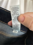 Chico’s Straight Leg Jeans Dark Wash Stretch 0.5 Short US 6