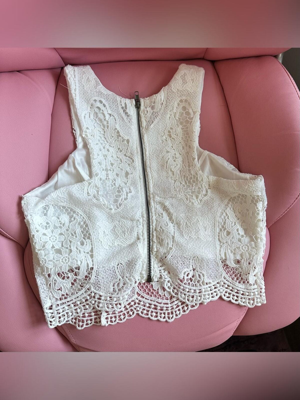 Lulu's White Lace Crochet Crop Top