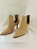 Vince Camuto Frendin Suede Pointer-Toe Ankle Booties