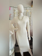 Forever 21 Ivory Ribbed Knit Long Sleeve Bodycon Dress