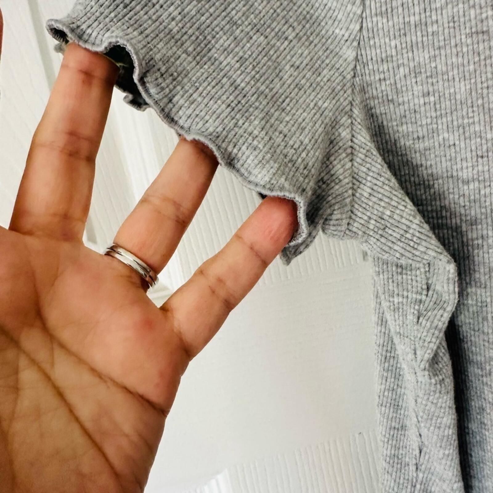 Short Sleeve Gray Tee