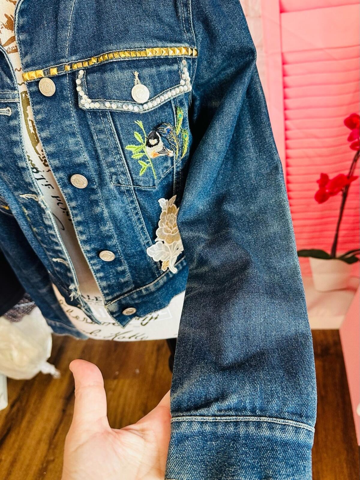 Vintage Paris Blues Embroidered Denim Jacket