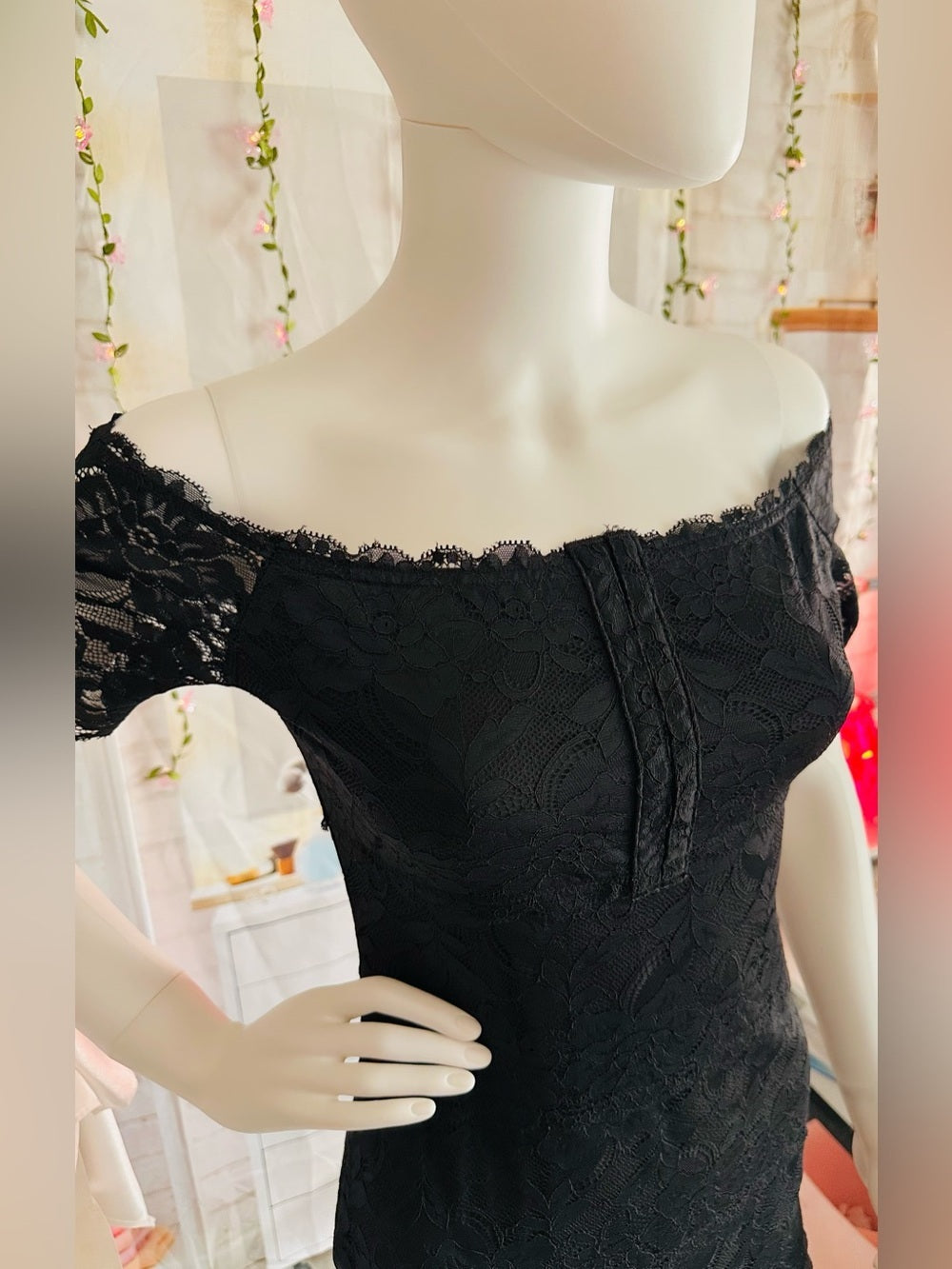 GUESS Black Floral Lace Corset Bodycon Mini Dress