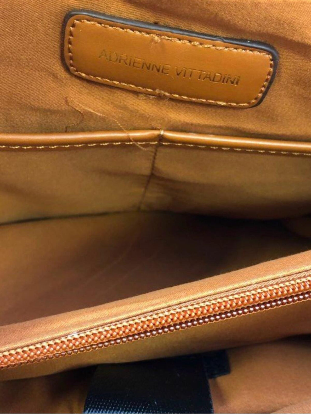 Adrienne Vittadini Natural Pebbled Tote Bag Gold Hardware Workbook Sleeve