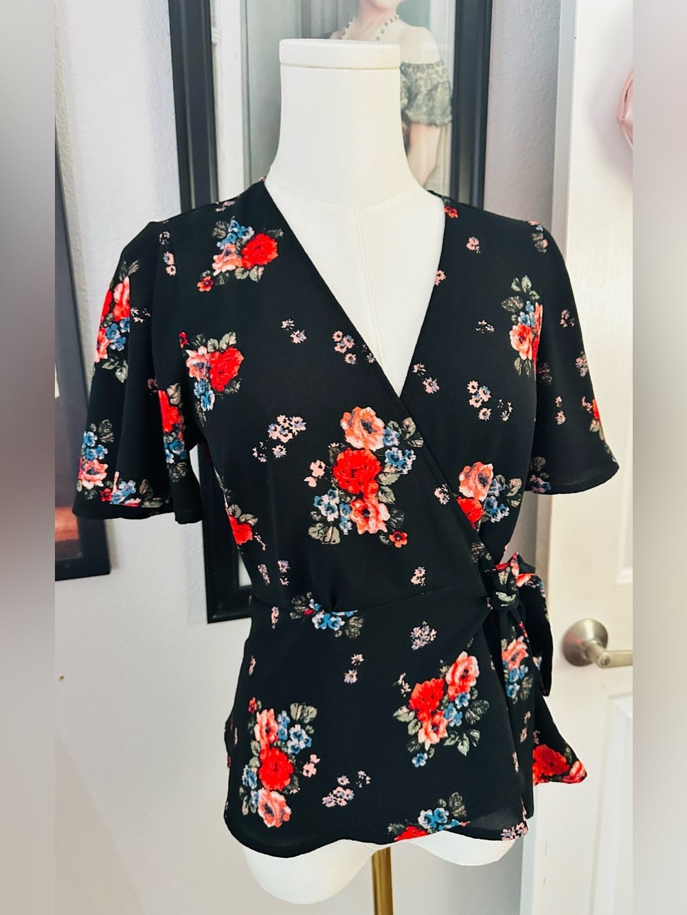 Meraki Black Floral Wrap Peplum Blouse Tie Waist Flutter Sleeve