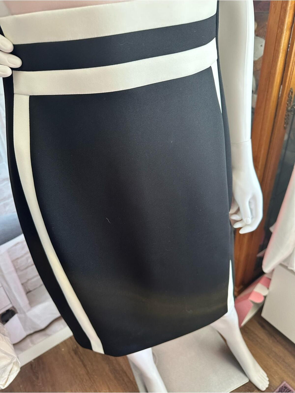 Calvin Klein Colorblock Sleeveless Sheath Dress