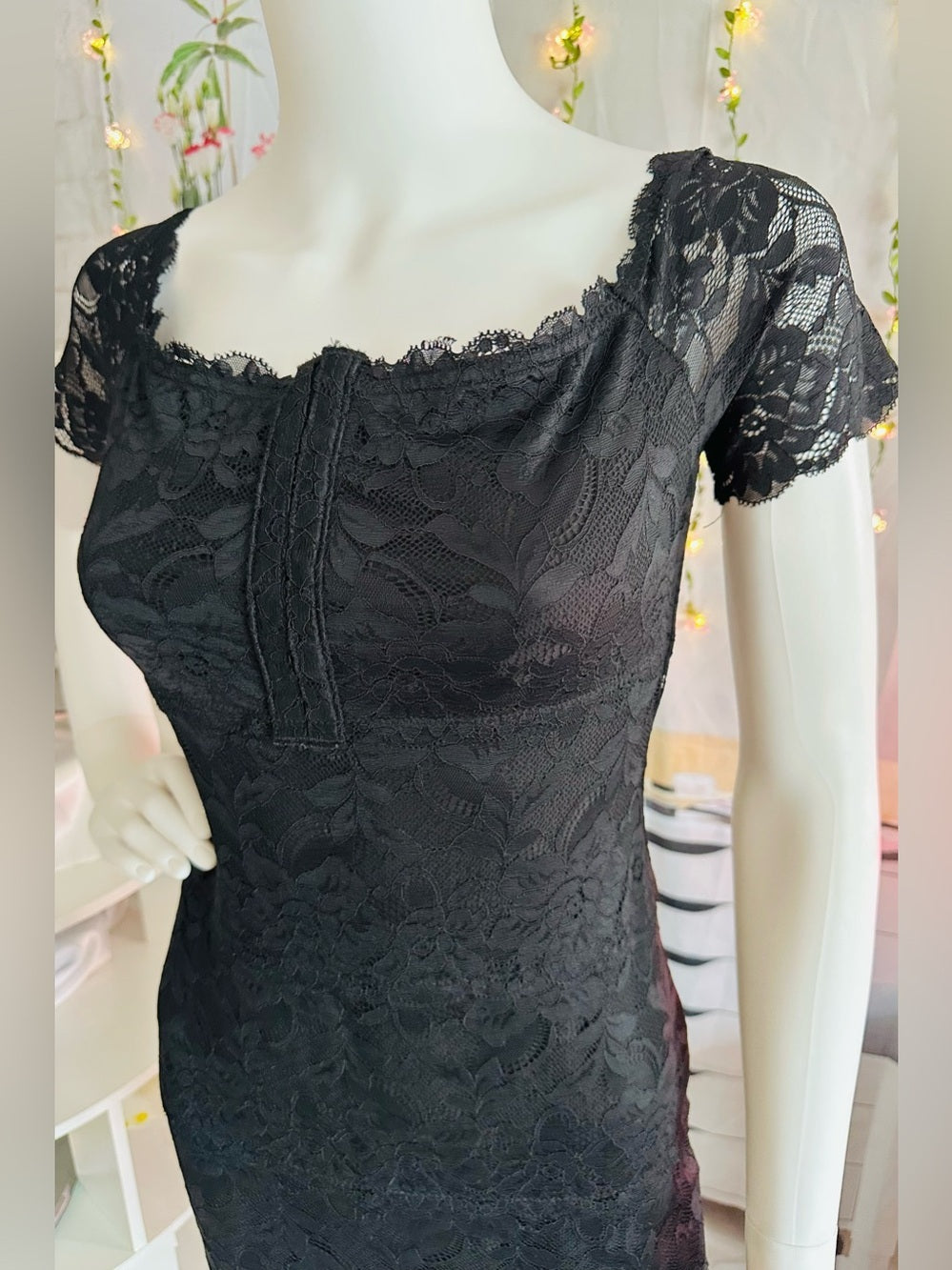 GUESS Black Floral Lace Corset Bodycon Mini Dress