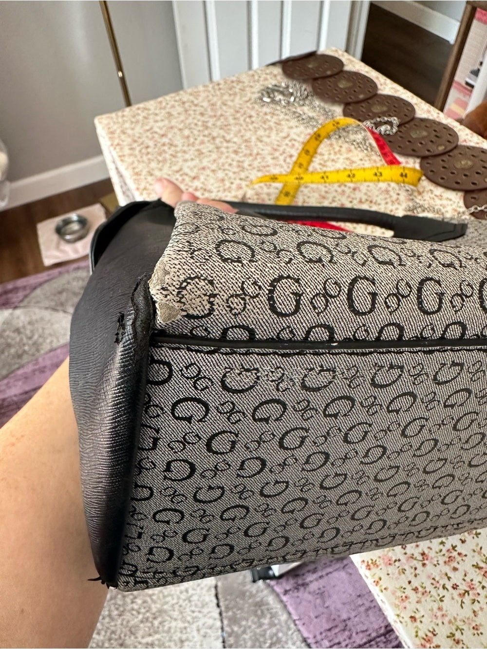 GUESS Los Angeles Black Gray G Logo Monogram Satchel Shoulder Bag