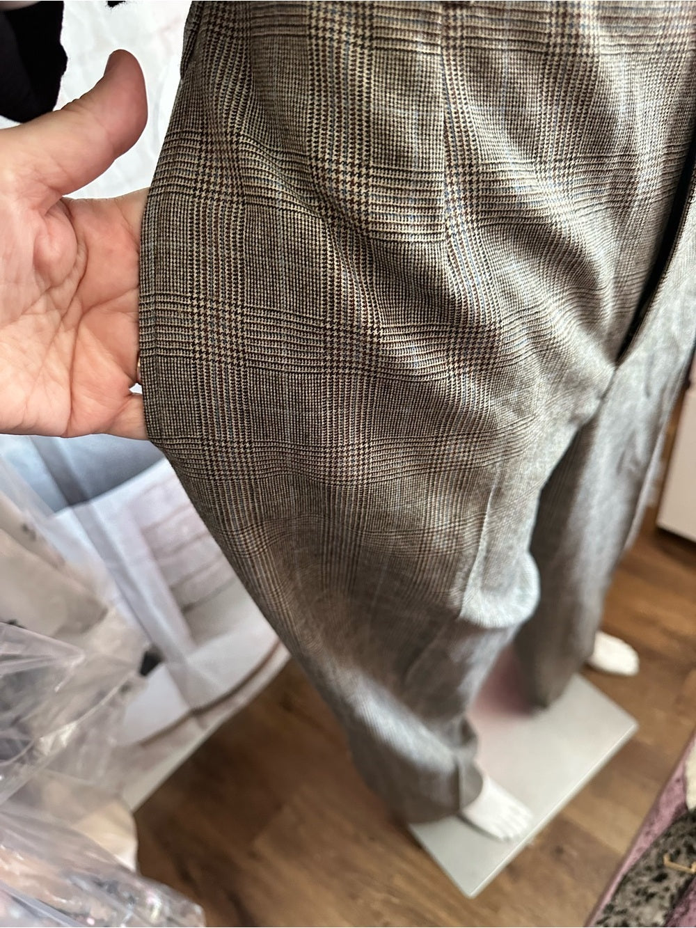 Barry Bricken Women's Brown Multi Plaid 100% Wool Straight Leg Pants
