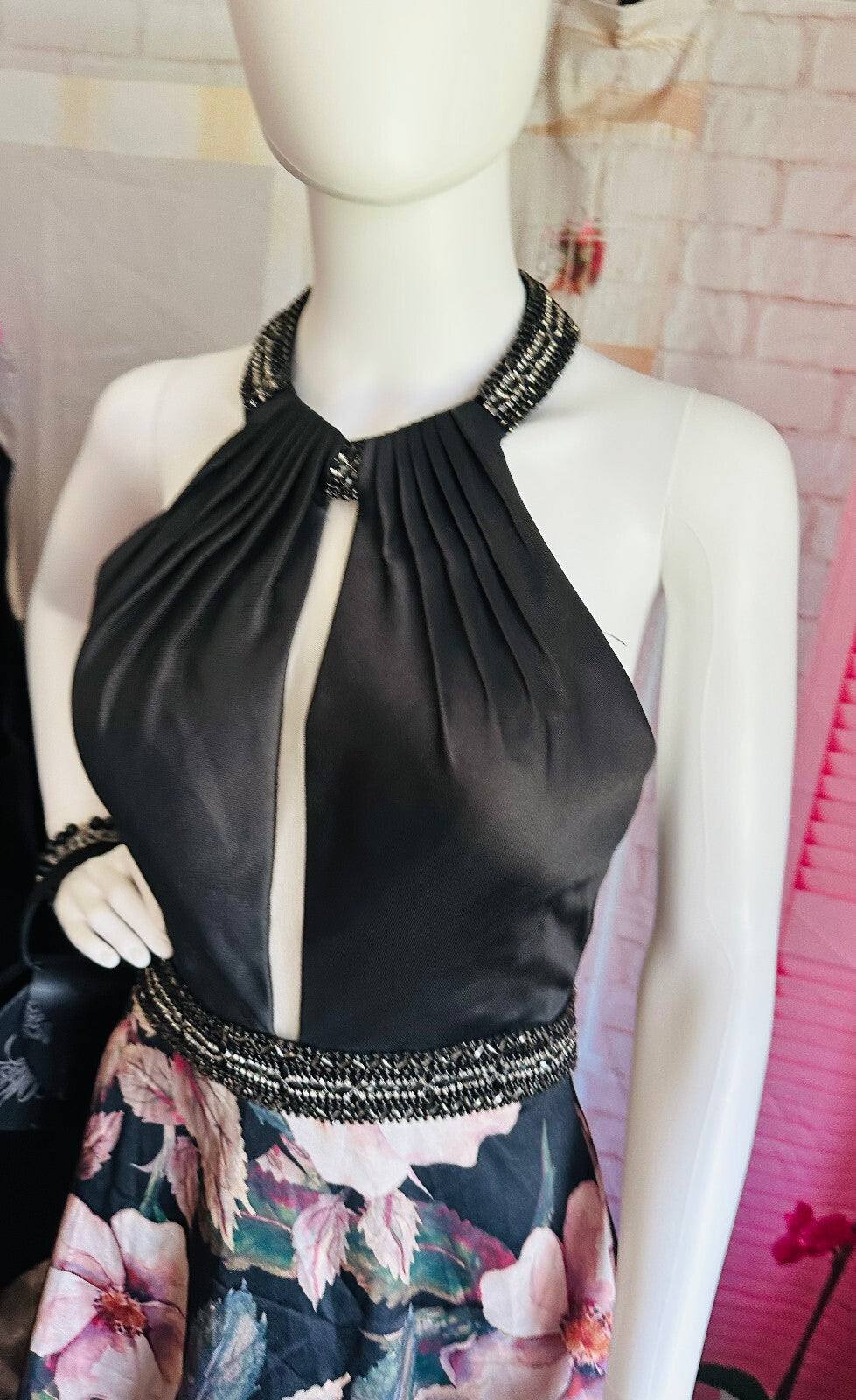 Chic Floral A-Line Party Dress in Black and Pink