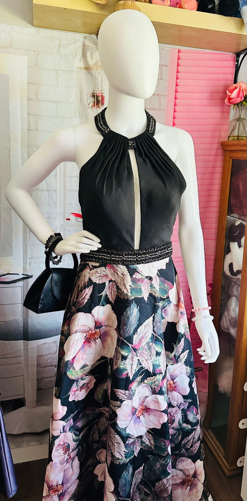Chic Floral A-Line Party Dress in Black and Pink