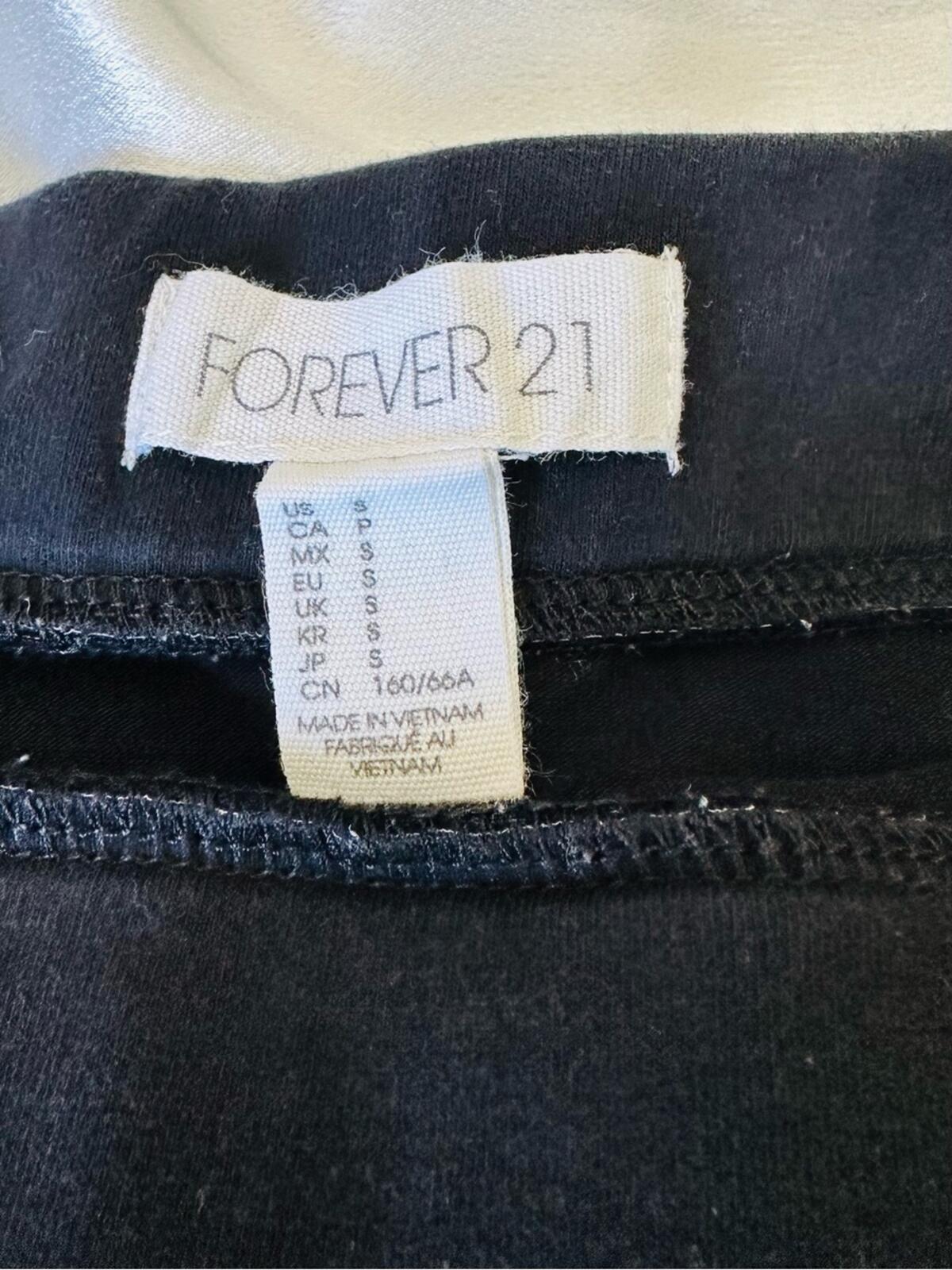 Forever 21 Black Pencil Skirt