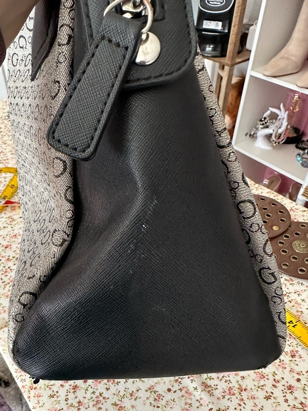 GUESS Los Angeles Black Gray G Logo Monogram Satchel Shoulder Bag