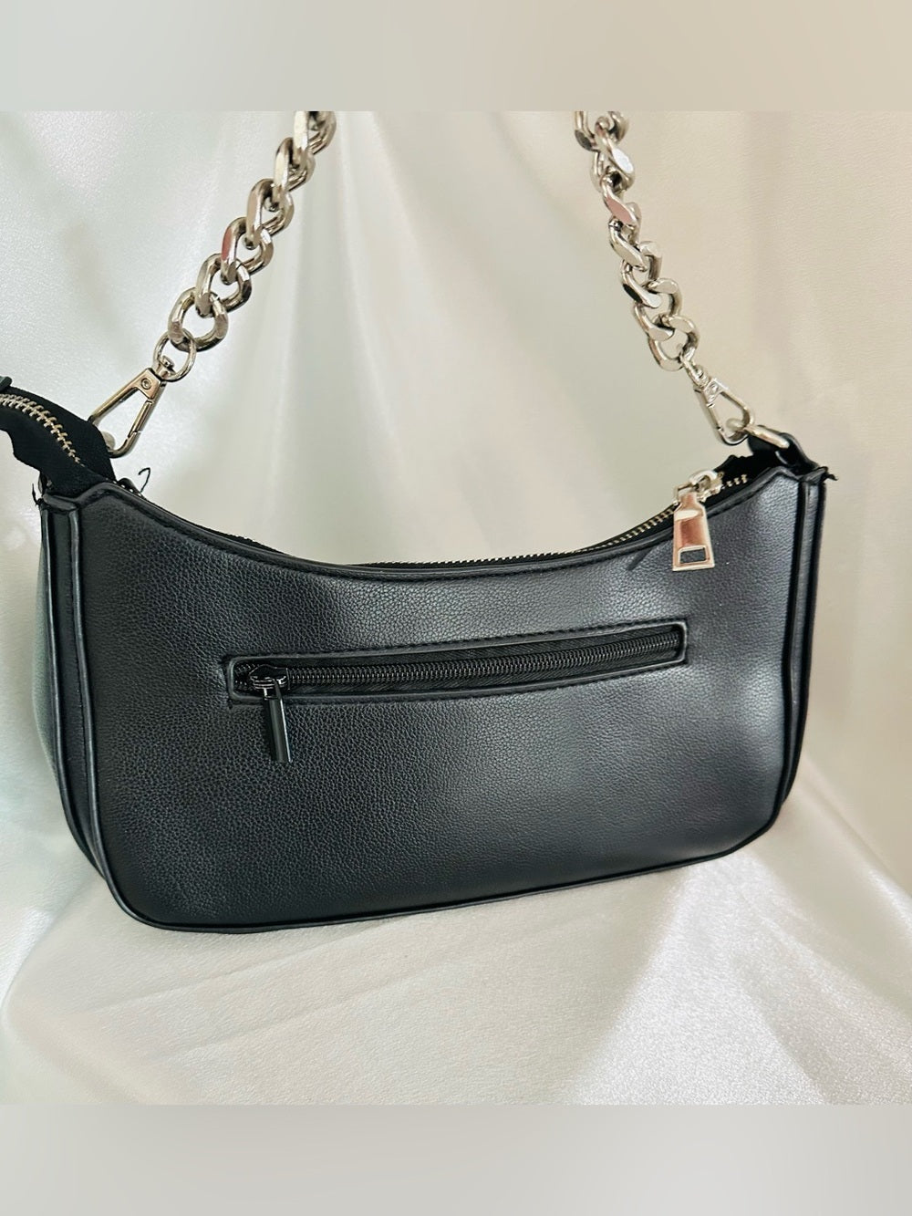 Madden NYC Chain Strap Crossbody Handbag