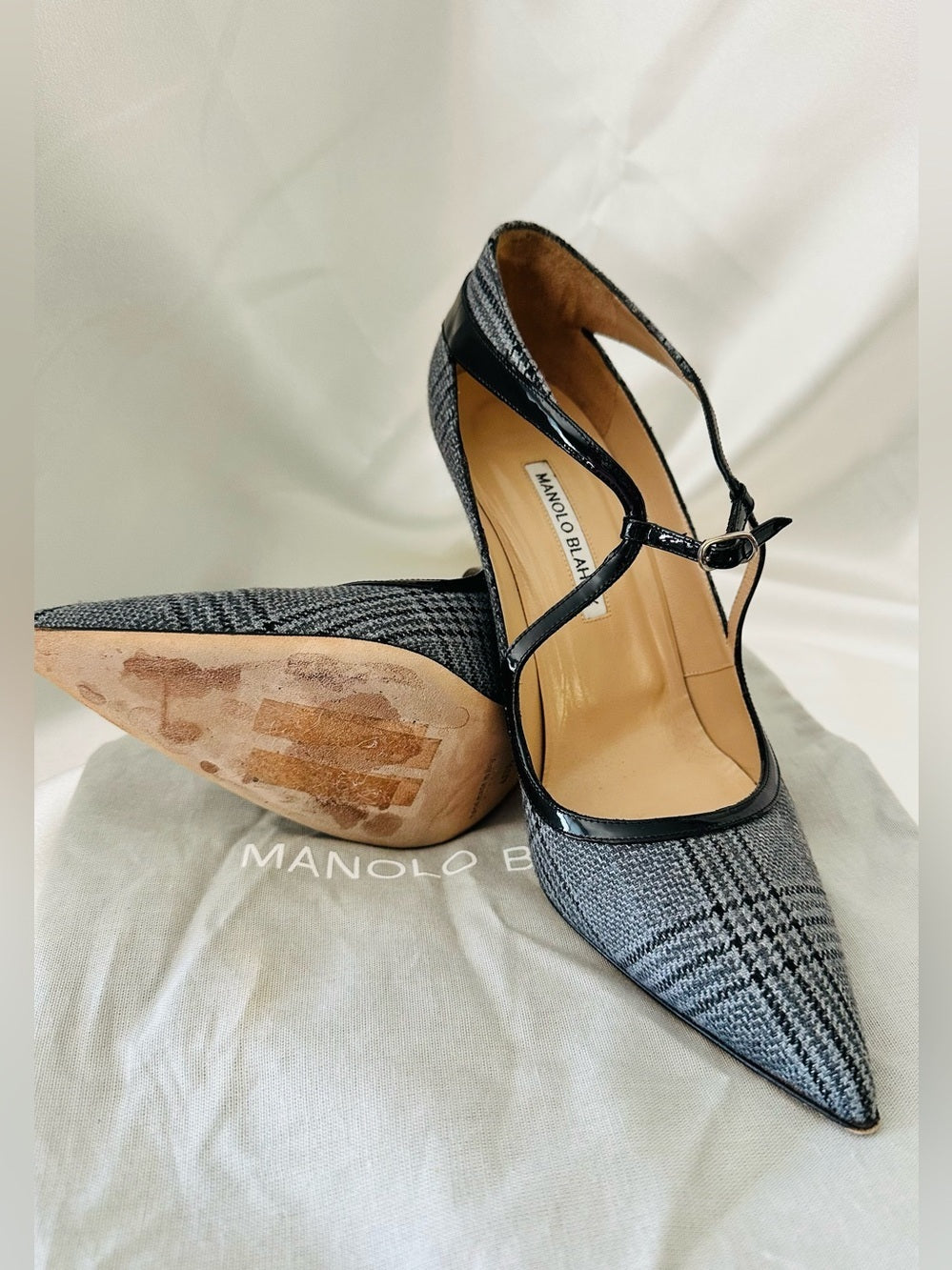 Authentic Manolo Blahnik “Mistery” Plaid T-Strap Pointed Toe Pumps