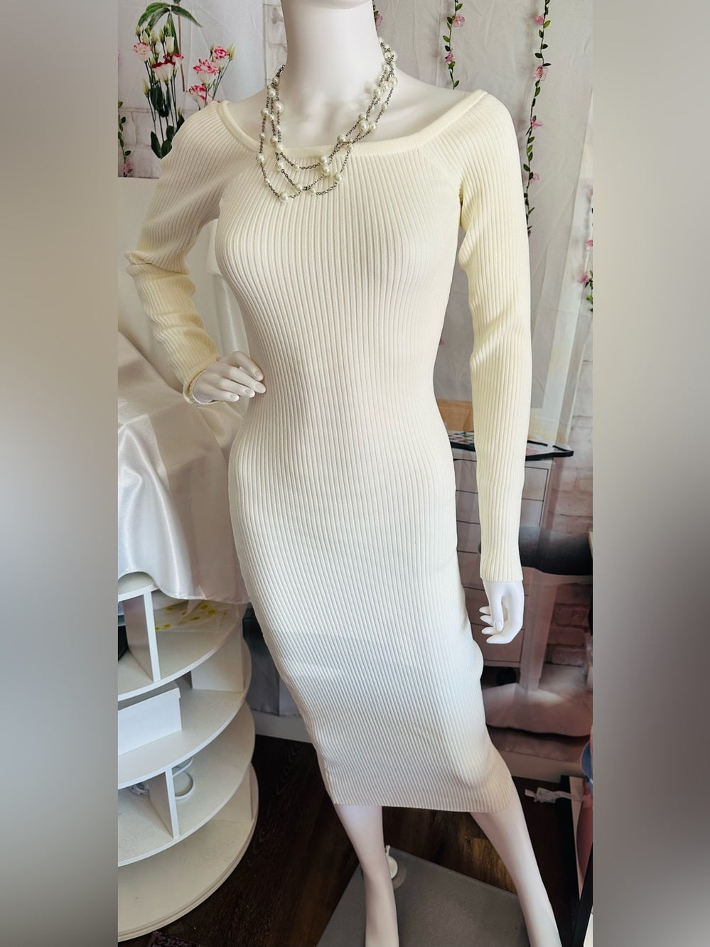 Forever 21 Ivory Shimmer Ribbed Knit Off Shoulder Midi Dress