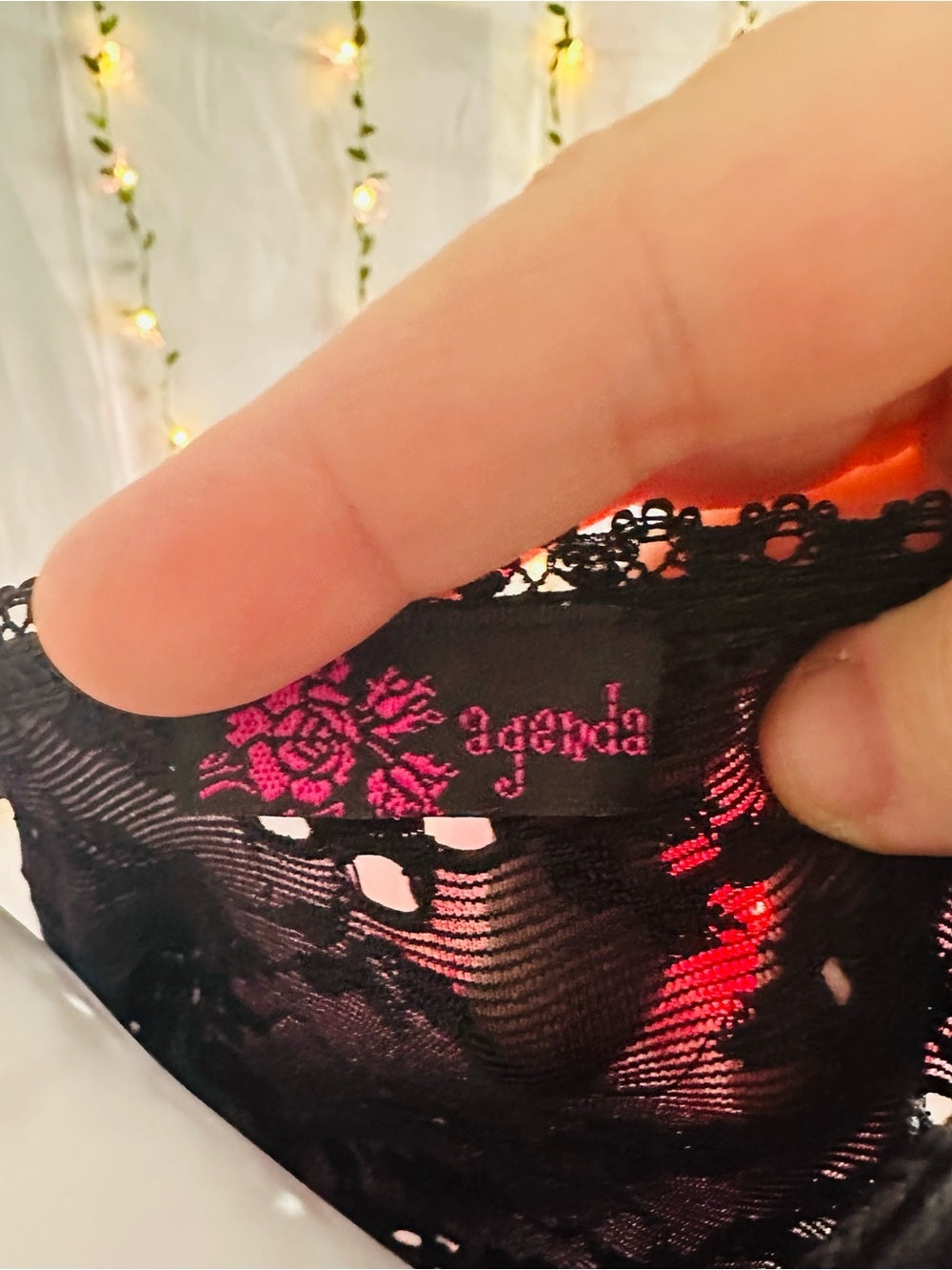 Agenda Black Floral Lace V Neck Fitted Tank Top