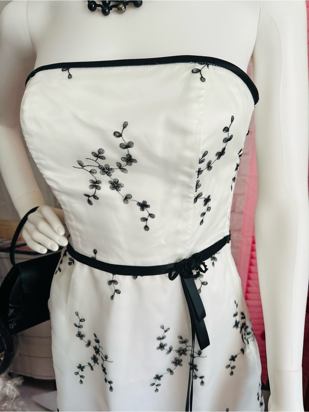 Jessica McClintock White Strapless Dress with Black Floral Embroidery