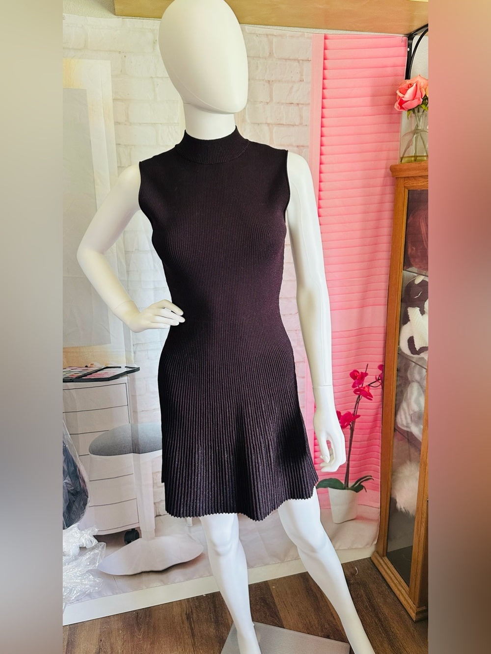 Theory Plaited Sleeveless Ribbed Knit Mock-Neck Dress--Plum