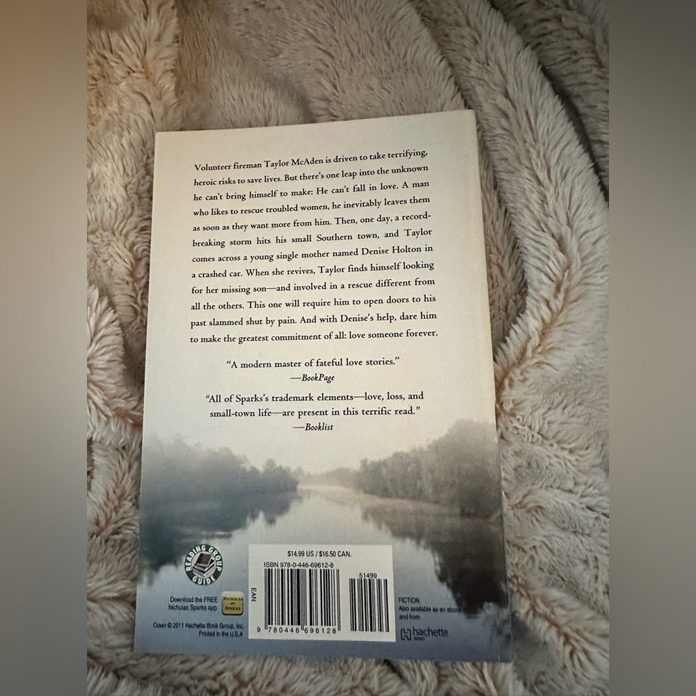 Nicholas Sparks 'The Rescue' Book (Paperback)