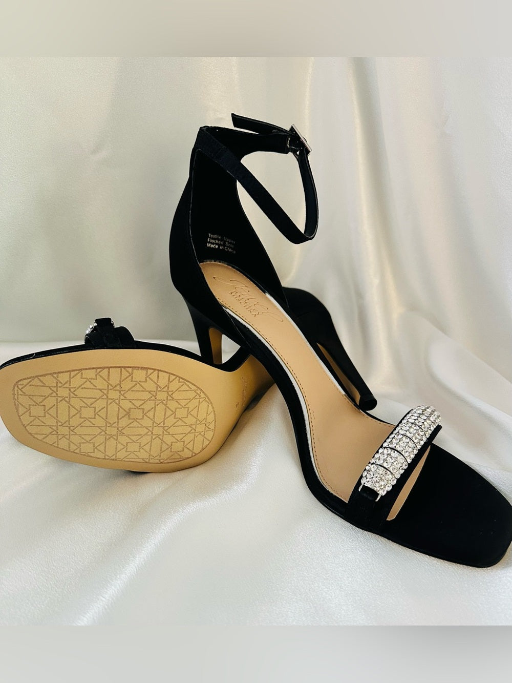 Jewel Badgley Mischka Ranya Heeled Sandals