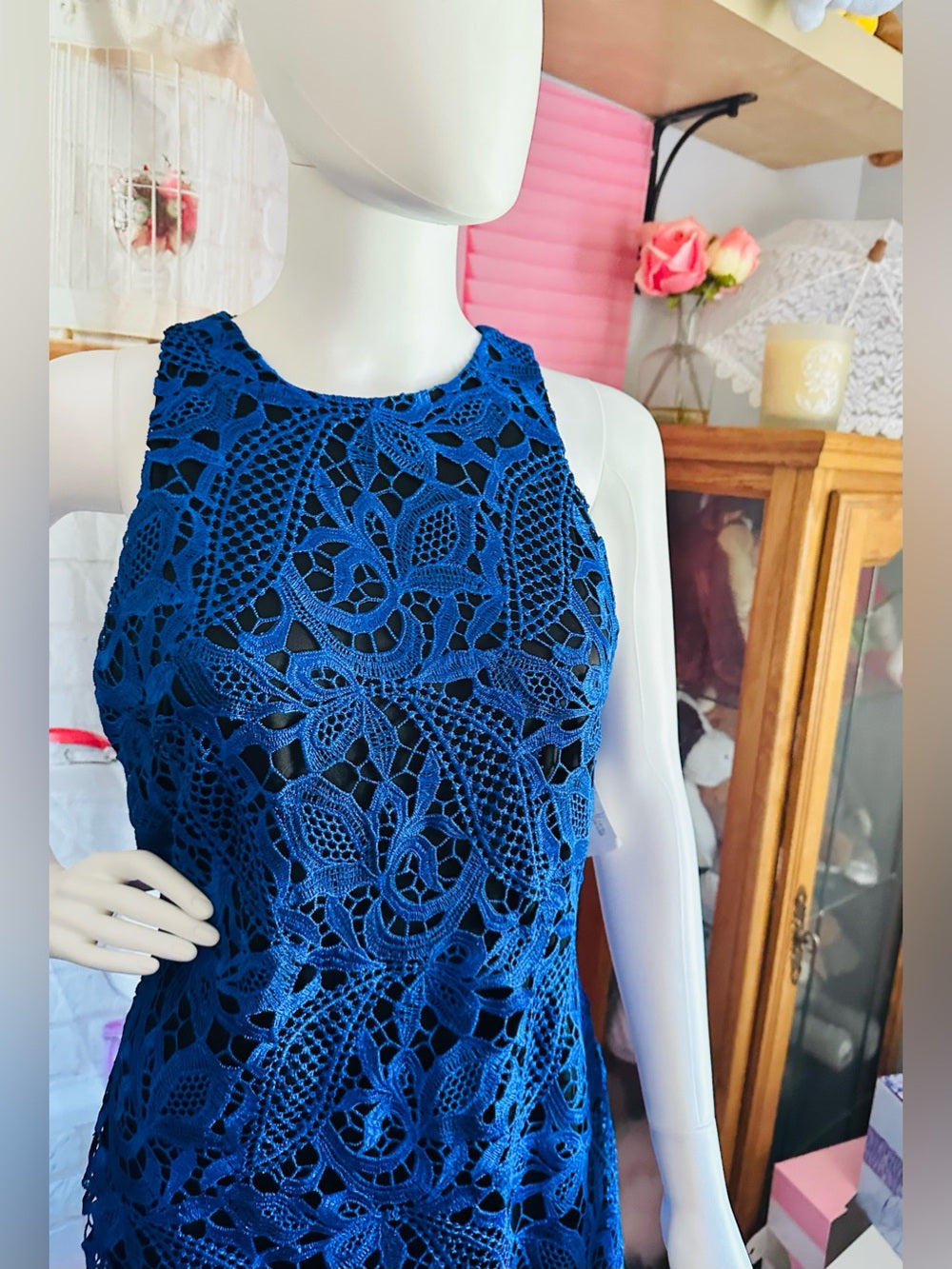 Alexia Admor Blue Guipure Lace Sheath Dress