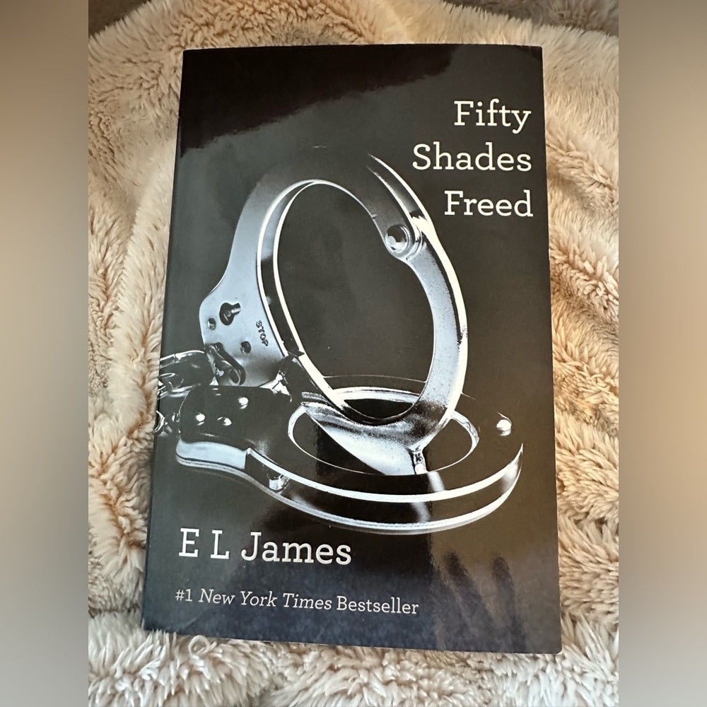 Fifty Shades of Freed (Paperback)