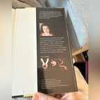 The Host by Stephenie Meyer (Hardcover)
