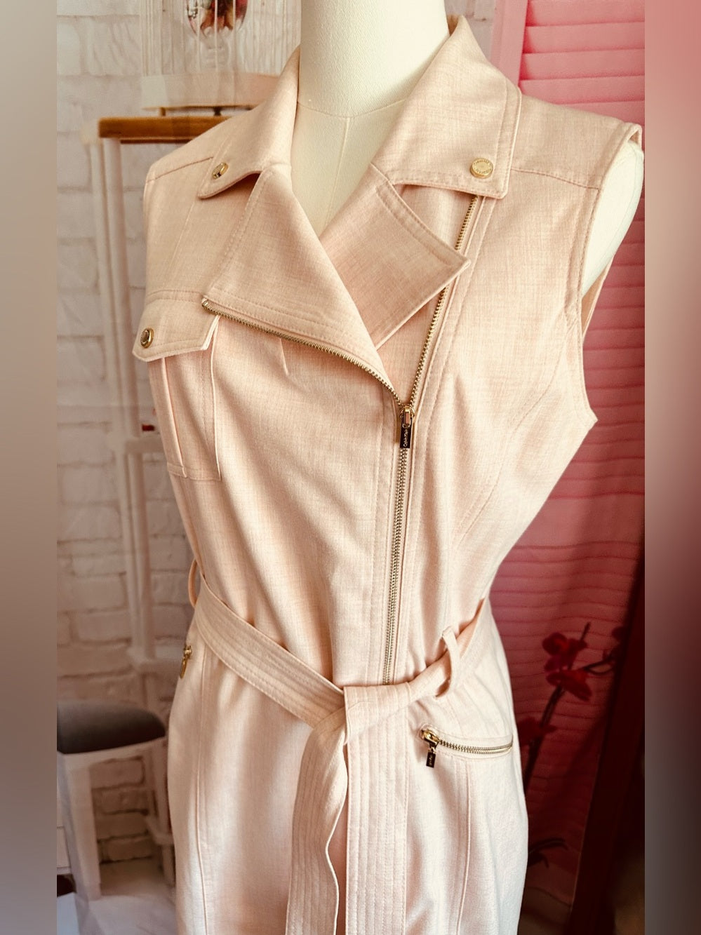 Calvin Klein Blush Pink Sleeveless Moto Zip Front Sheath Dress – Size 10