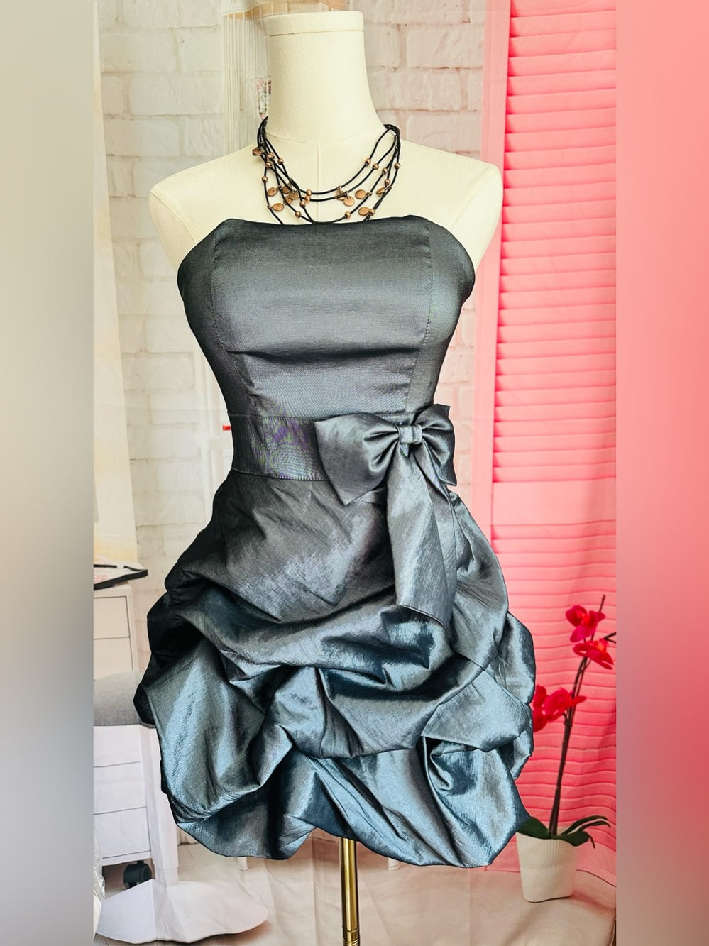 Vintage Y2K Masquerade Strapless Bubble Hem Prom Dress
