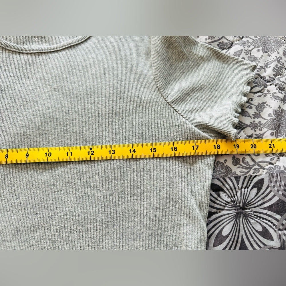 Short Sleeve Gray Tee