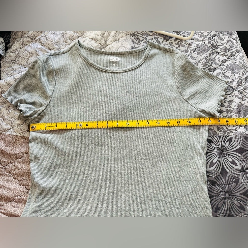 Short Sleeve Gray Tee