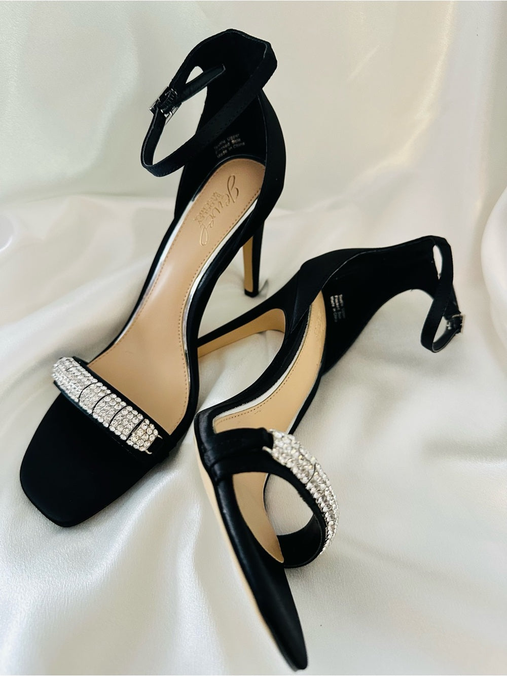 Jewel Badgley Mischka Ranya Heeled Sandals