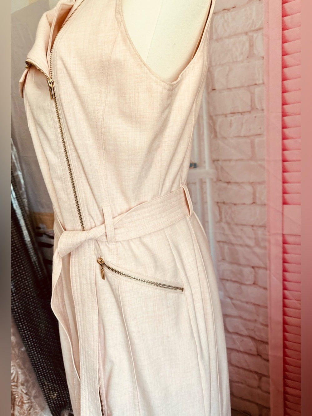 Calvin Klein Blush Pink Sleeveless Moto Zip Front Sheath Dress – Size 10