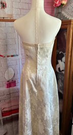 Vintage Ivory Floral Brocade Bridal Gown Strapless Lace-Up Wedding Dress