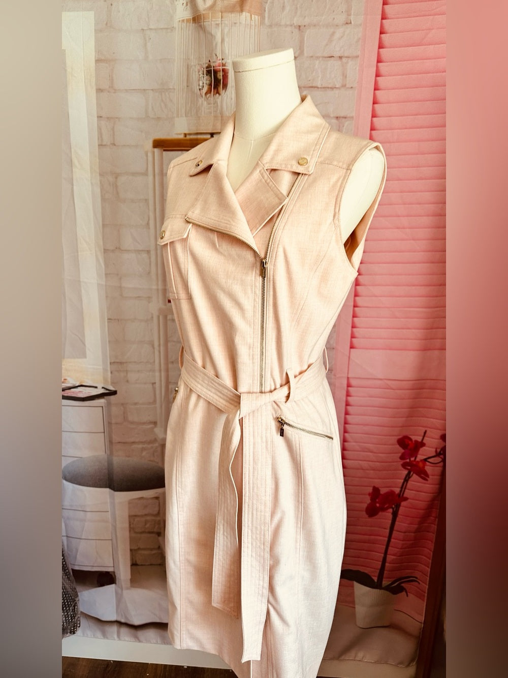 Calvin Klein Blush Pink Sleeveless Moto Zip Front Sheath Dress – Size 10
